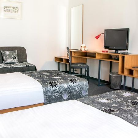 Hotel Delminivm Загреб Экстерьер фото